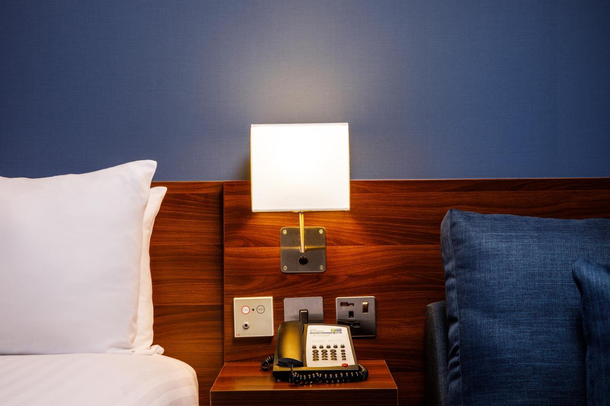 Standard Double Room with Sofa Bed and Free Hot Breakfast,1598924147:JPEG